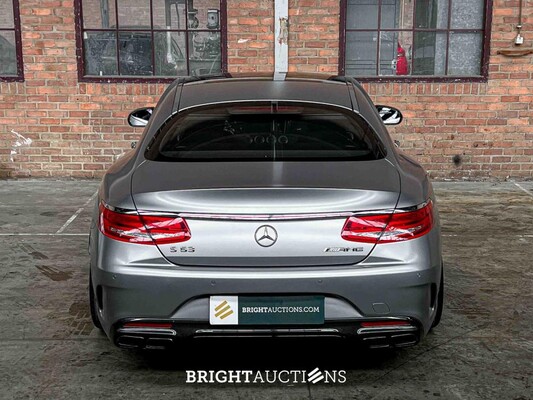 Mercedes-AMG S63 AMG 5.5 V8 4Matic 585pk 2015 S-Klasse Coupe Mercedes-Benz, N-942-DN