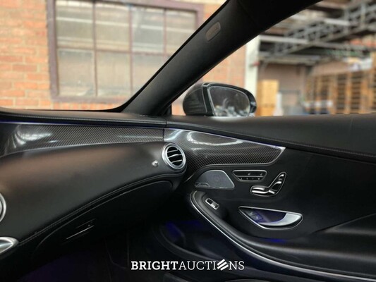 Mercedes-AMG S63 AMG 5.5 V8 4Matic 585pk 2015 S-Klasse Coupe Mercedes-Benz, N-942-DN