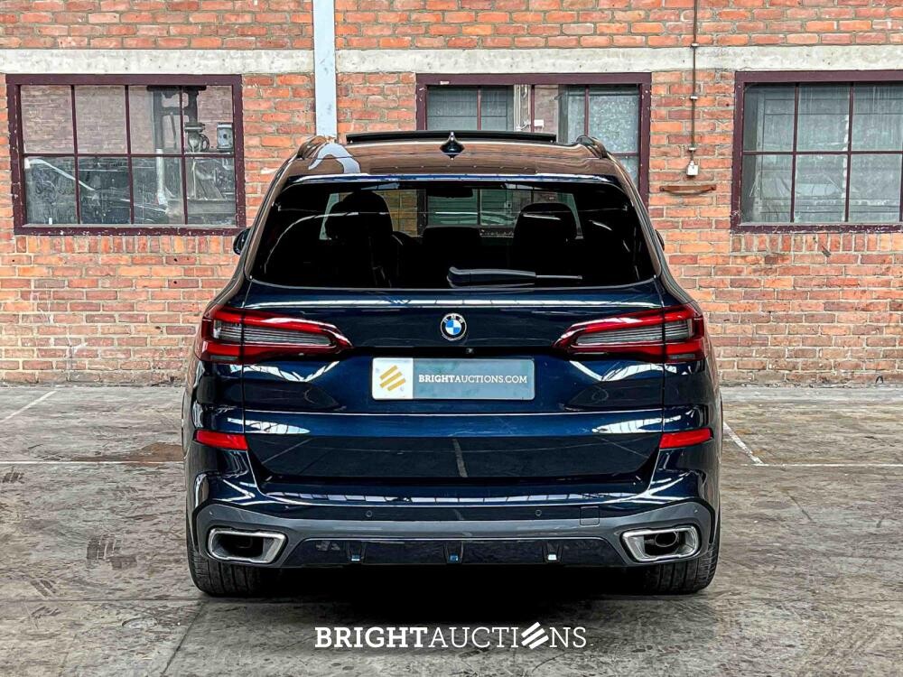 BMW X5 xDrive45e M Sport High Executive 394pk 2021, P-585-ZH