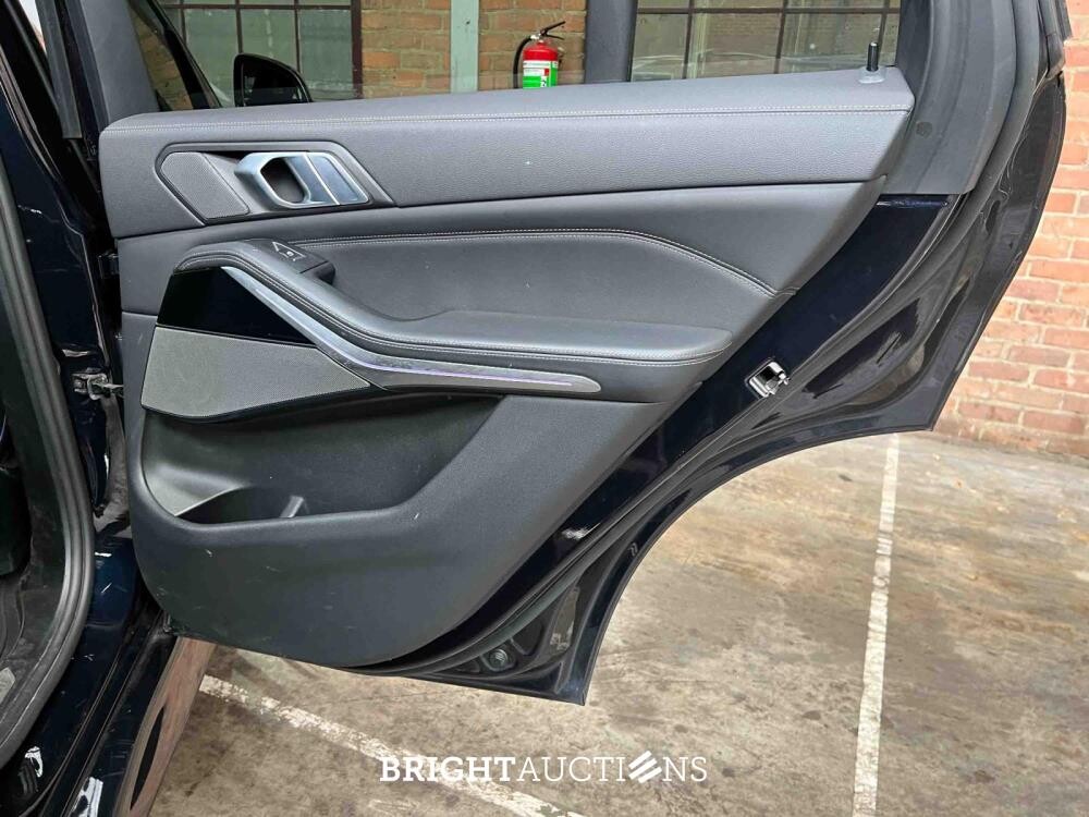 BMW X5 xDrive45e M Sport High Executive 394pk 2021, P-585-ZH