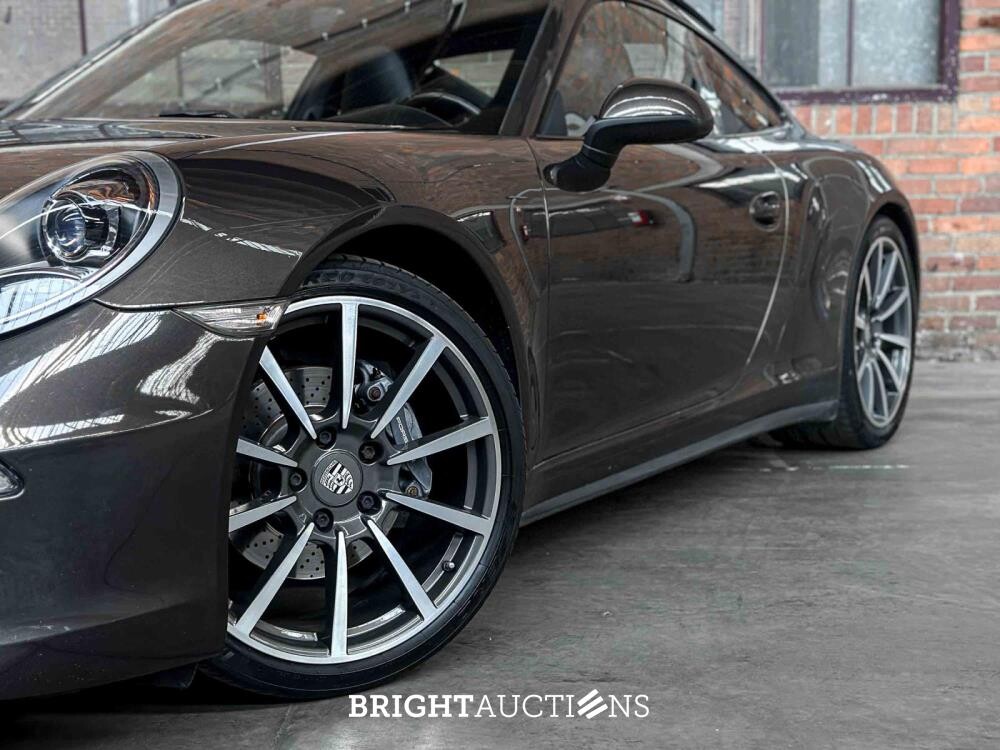 Porsche 911 Carrera 4 3.4 991 349pk 2015, G-943-PS