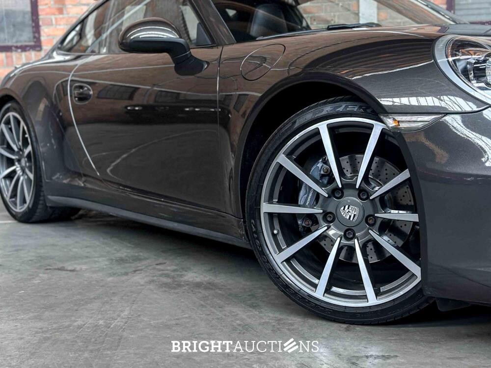 Porsche 911 Carrera 4 3.4 991 349pk 2015, G-943-PS