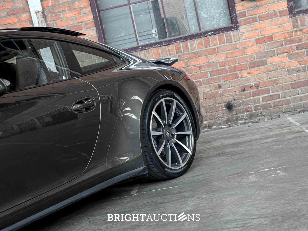 Porsche 911 Carrera 4 3.4 991 349pk 2015, G-943-PS