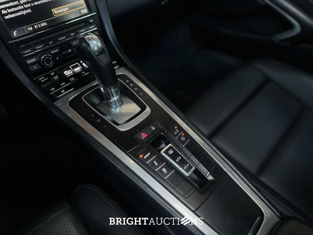 Porsche 911 Carrera 4 3.4 991 349pk 2015, G-943-PS