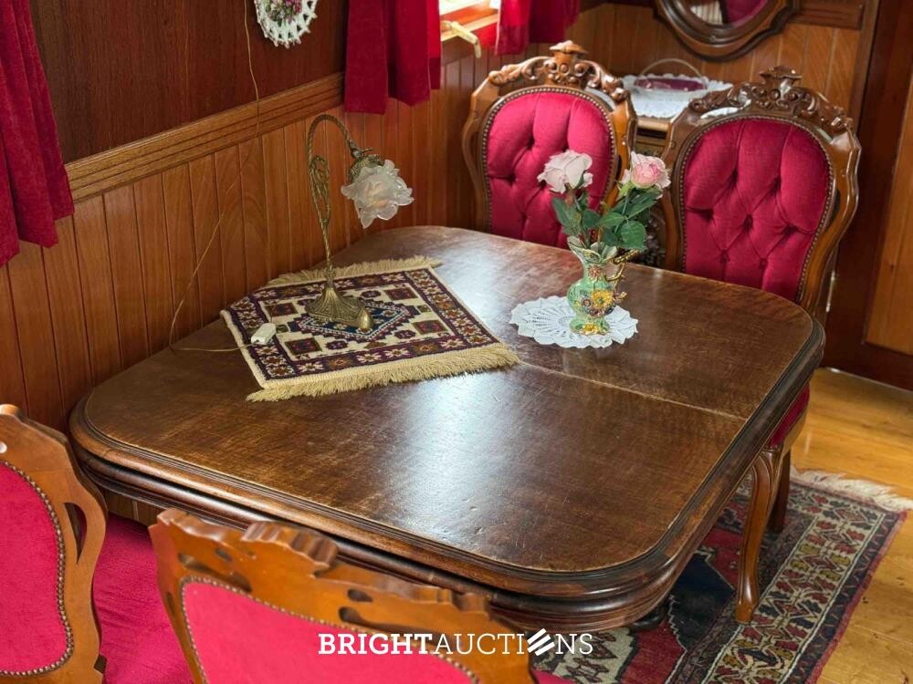 Rifra Saloon (EIGENBOUW - Pipowagen) 1953, LPL-80-D + Hanomag R442T-Brillant Tractor 42pk 1962, TDJ-78-P