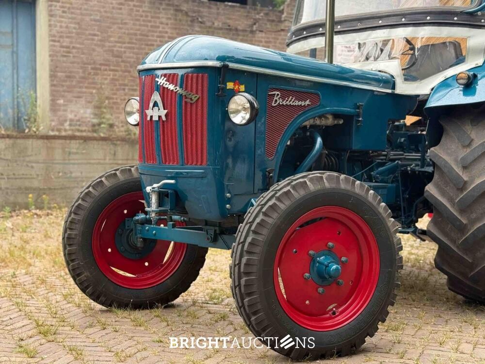 Rifra Saloon (EIGENBOUW - Pipowagen) 1953, LPL-80-D + Hanomag R442T-Brillant Tractor 42pk 1962, TDJ-78-P