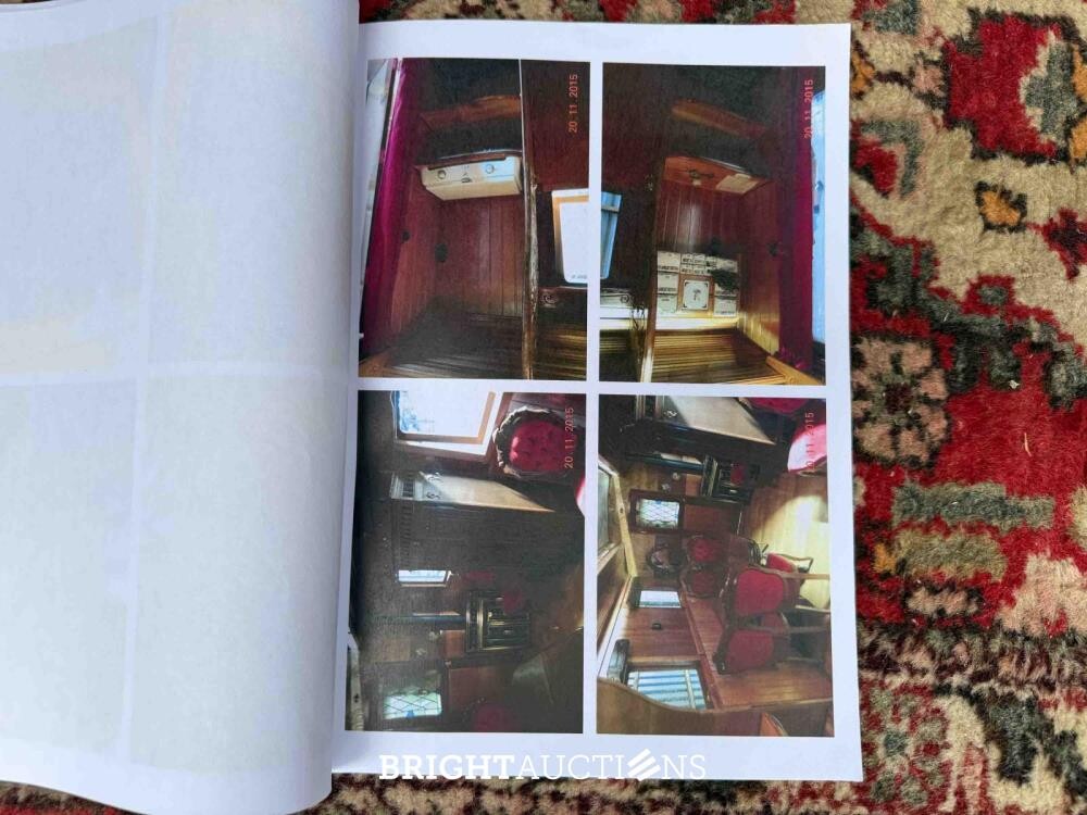 Rifra Saloon (EIGENBOUW - Pipowagen) 1953, LPL-80-D + Hanomag R442T-Brillant Tractor 42pk 1962, TDJ-78-P