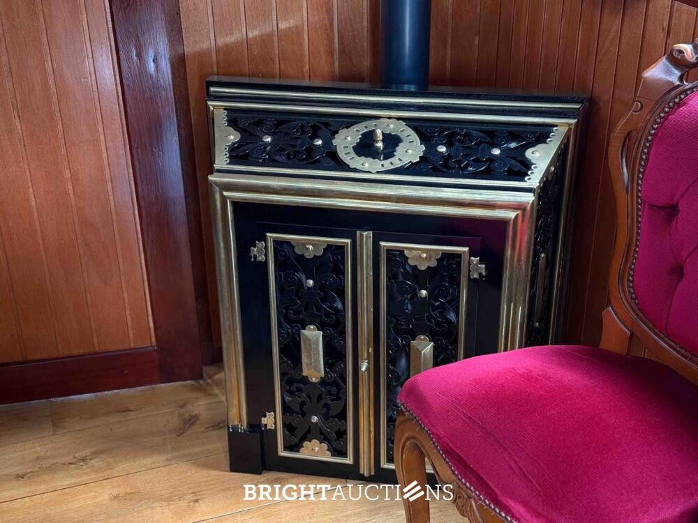 Rifra Saloon (EIGENBOUW - Pipowagen) 1953, LPL-80-D + Hanomag R442T-Brillant Tractor 42pk 1962, TDJ-78-P