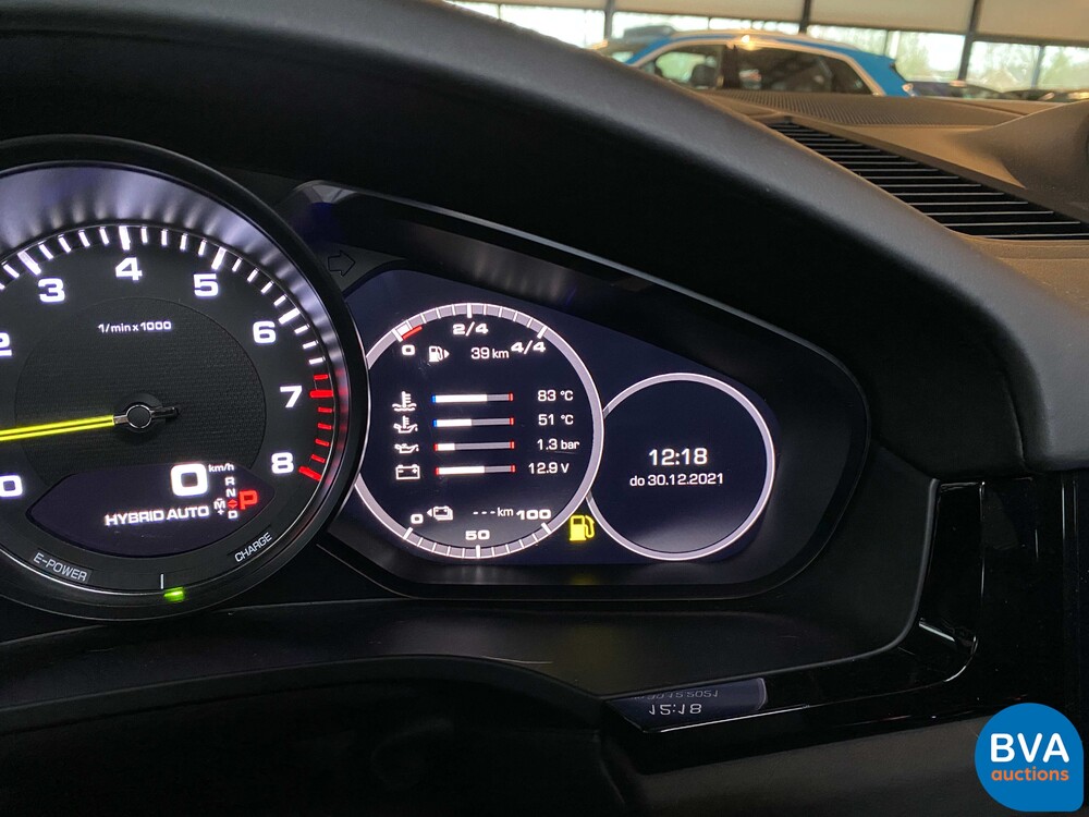 Porsche Cayenne E-Hybrid SportChrono 462pk 2018 -Org NL- -NW Model-, TG-791-N