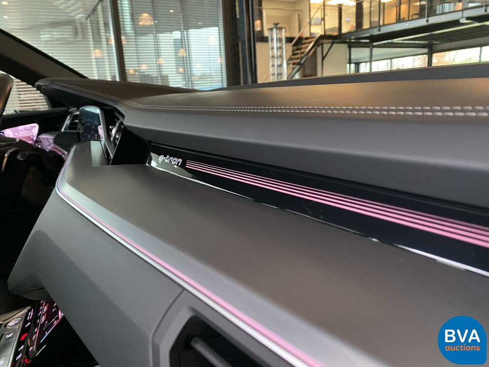 Audi E-tron 55 Quattro EDITION ONE 408pk 2019 Virtual Mirrors.