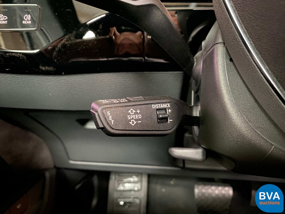 Audi E-tron 55 Quattro EDITION ONE 408pk 2019 Virtual Mirrors.