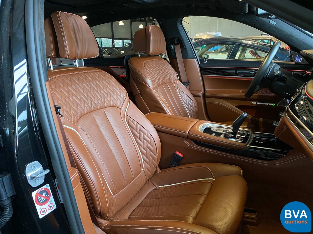BMW M760Li V12 609pk M-sport xDrive 7-series 2017, TV-437-J.