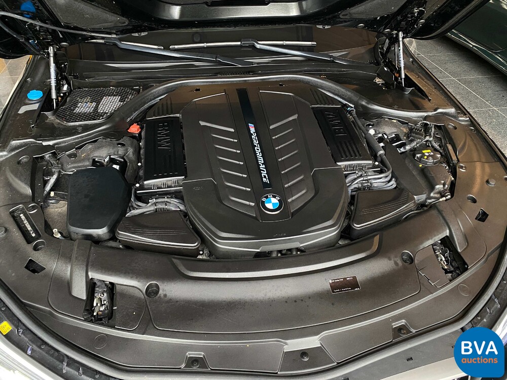 BMW M760Li V12 609pk M-sport xDrive 7-series 2017, TV-437-J.