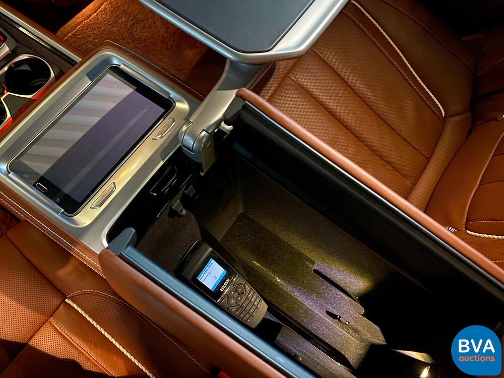 BMW M760Li V12 609pk M-sport xDrive 7-series 2017, TV-437-J.