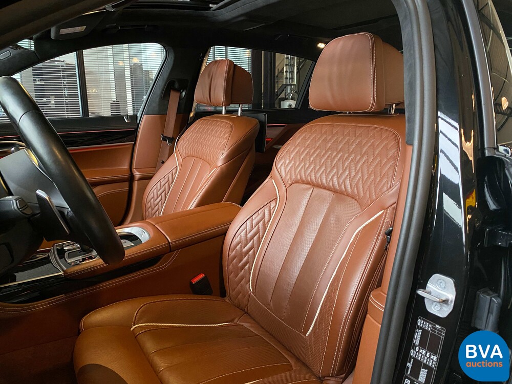 BMW M760Li V12 609pk M-sport xDrive 7-series 2017, TV-437-J.