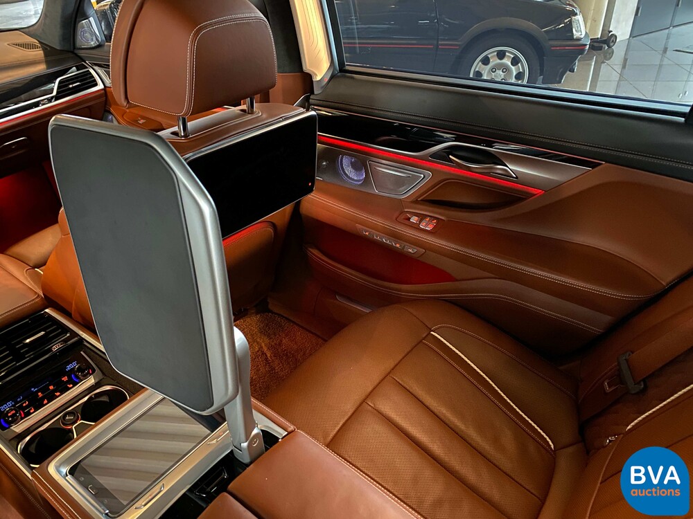 BMW M760Li V12 609pk M-sport xDrive 7-series 2017, TV-437-J.