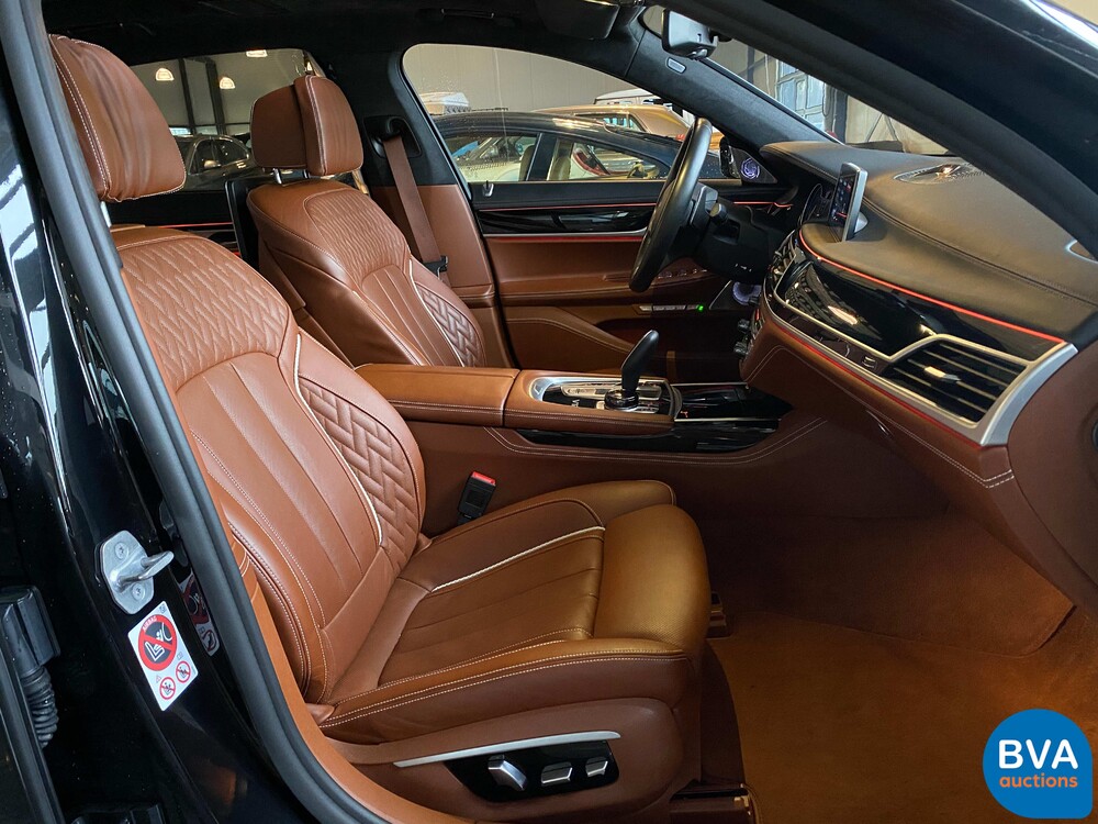 BMW M760Li V12 609pk M-sport xDrive 7-series 2017, TV-437-J.