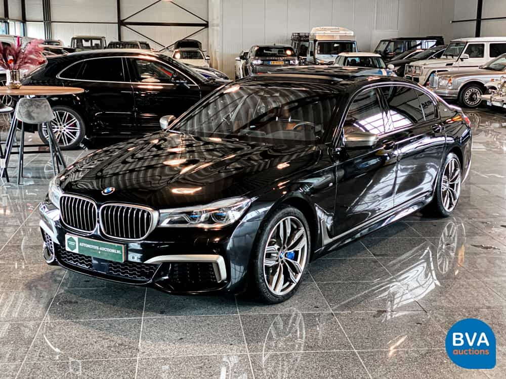 BMW M760Li V12 609pk M-sport xDrive 7-serie 2017, TV-437-J