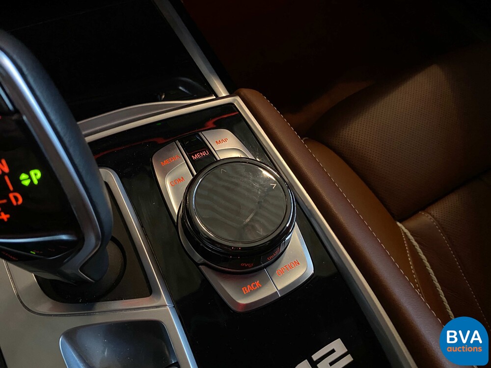 BMW M760Li V12 609pk M-sport xDrive 7-series 2017, TV-437-J.