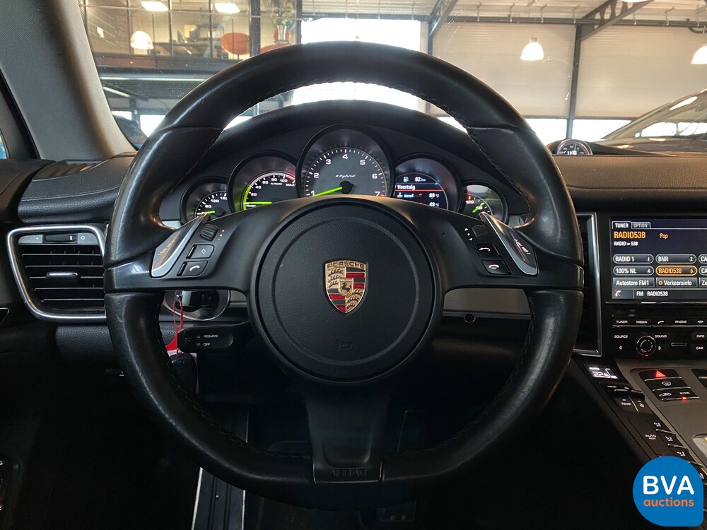 Porsche Panamera S E-Hybrid 416pk SportChrono 2014 -Org NL-, 5-TDZ-03.