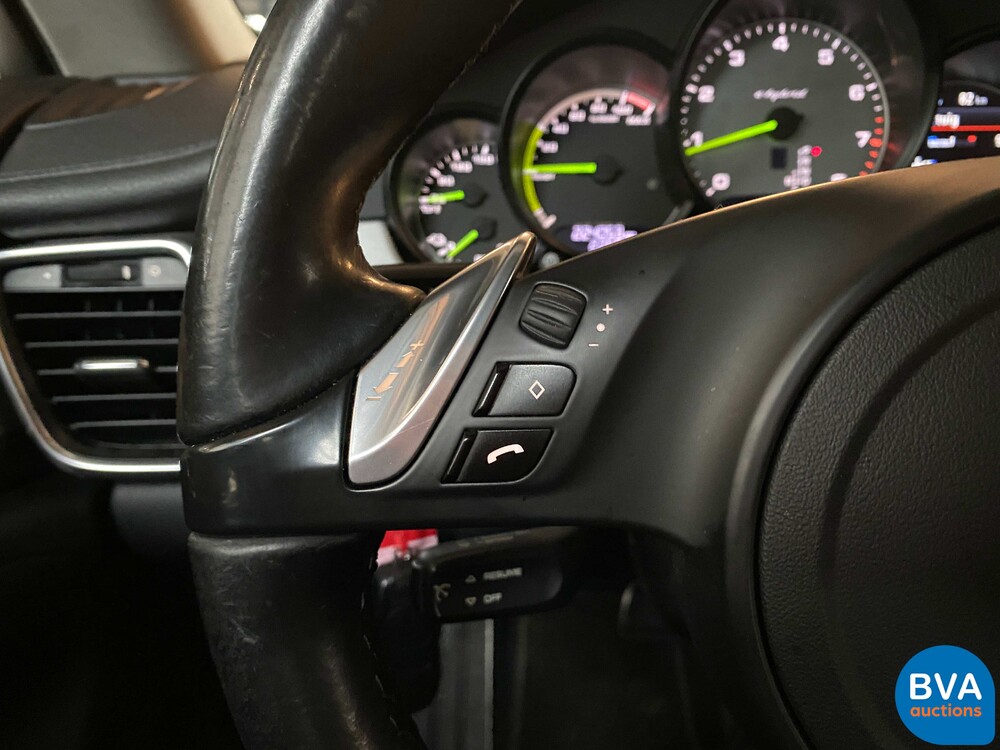 Porsche Panamera S E-Hybrid 416pk SportChrono 2014 -Org NL-, 5-TDZ-03.