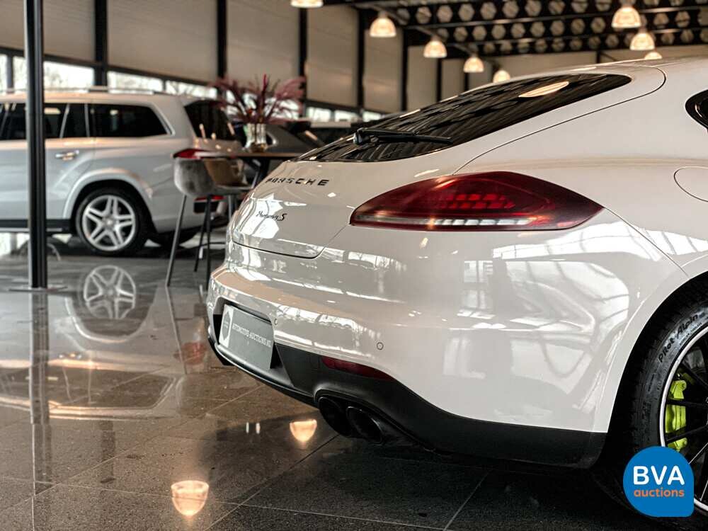 Porsche Panamera S E-Hybrid 416pk SportChrono 2014 -Org NL-, 5-TDZ-03.