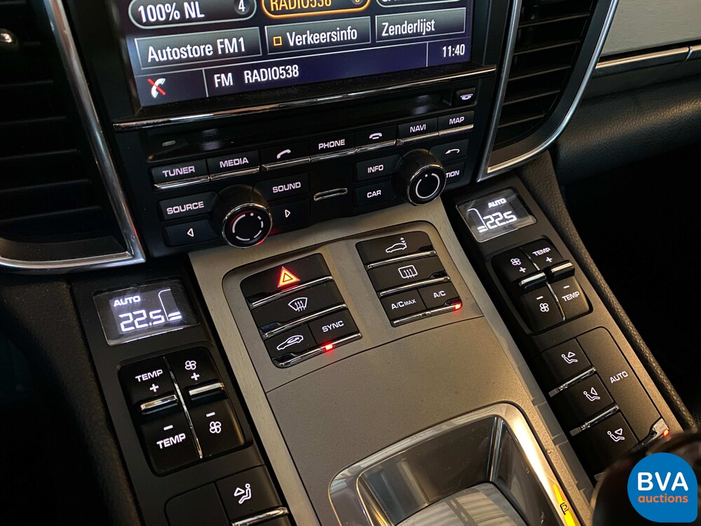 Porsche Panamera S E-Hybrid 416pk SportChrono 2014 -Org NL-, 5-TDZ-03.