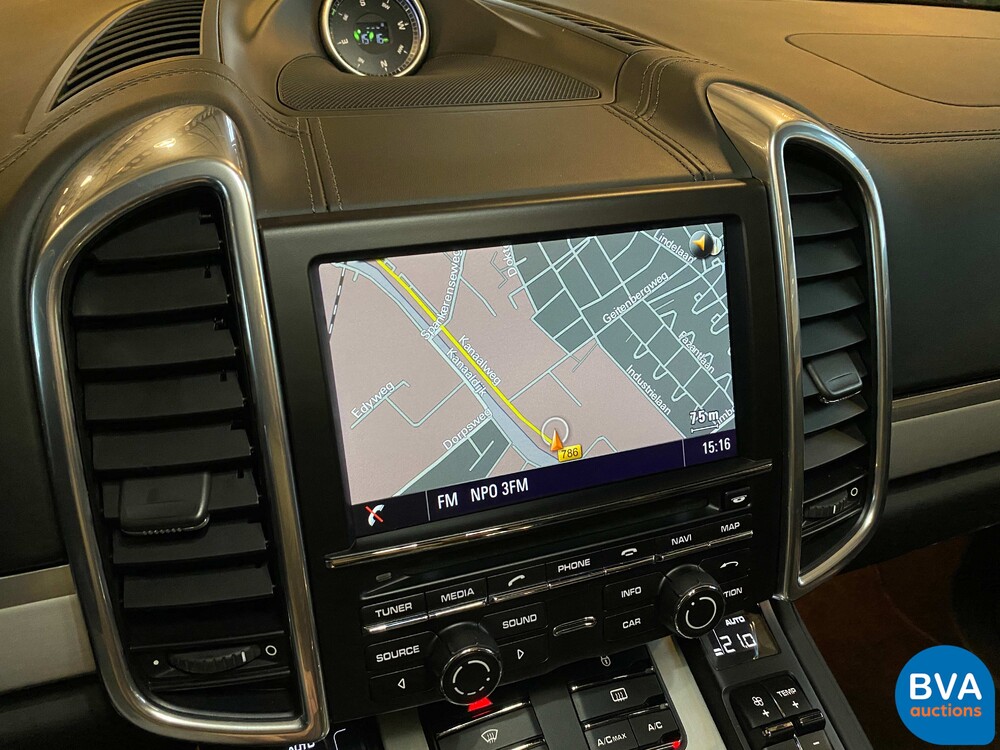 Porsche Cayenne 4.8 GTS V8 420pk 2013, 7-TLS-22