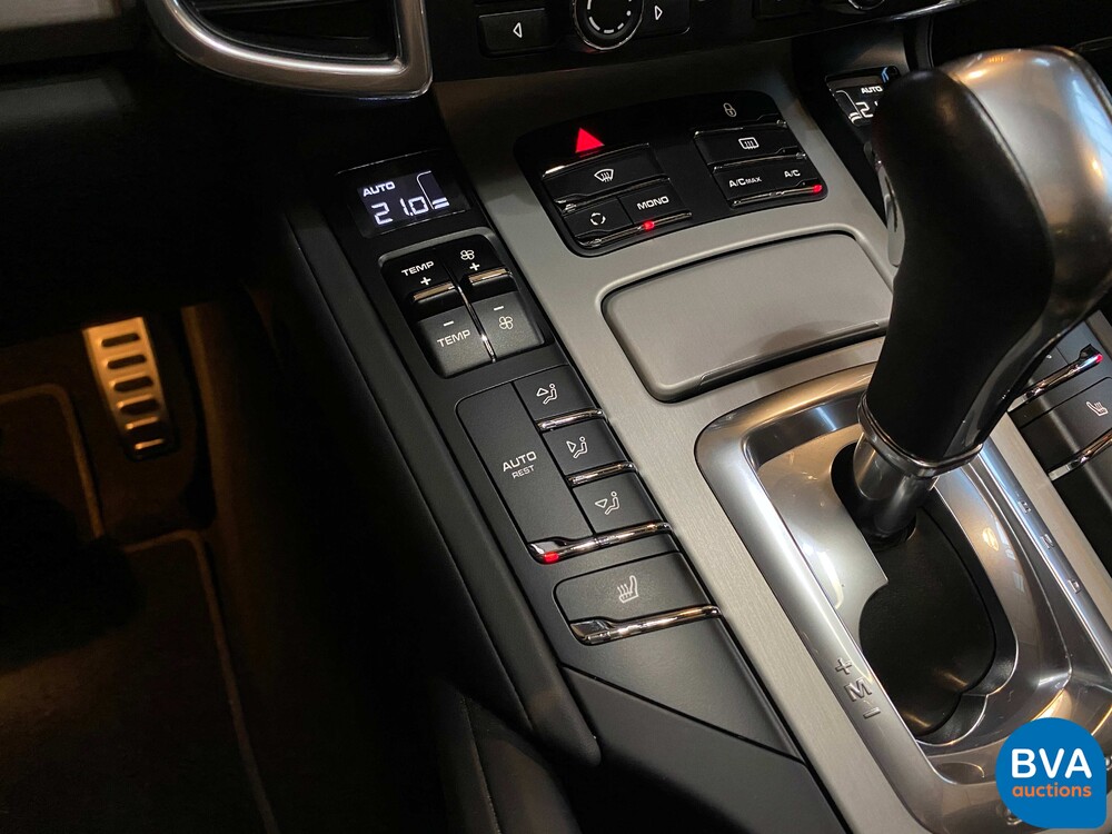 Porsche Cayenne 4.8 GTS V8 420pk 2013, 7-TLS-22
