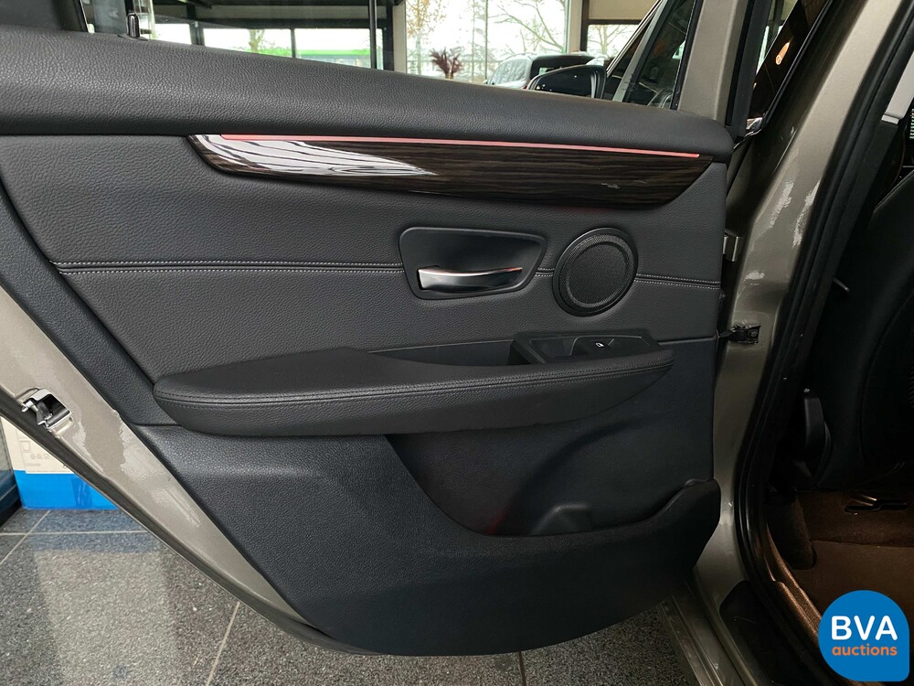 BMW 218i Active Tourer Luxury 2-series 136pk 2015 -Org NL-, GS-903-P.