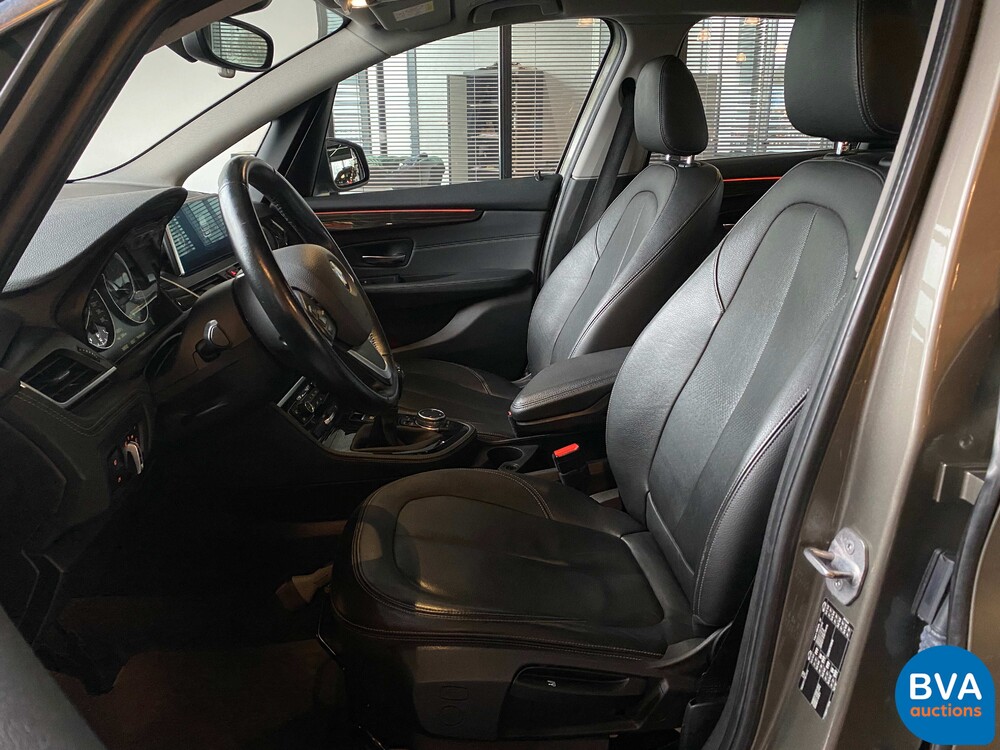 BMW 218i Active Tourer Luxury 2-series 136pk 2015 -Org NL-, GS-903-P.
