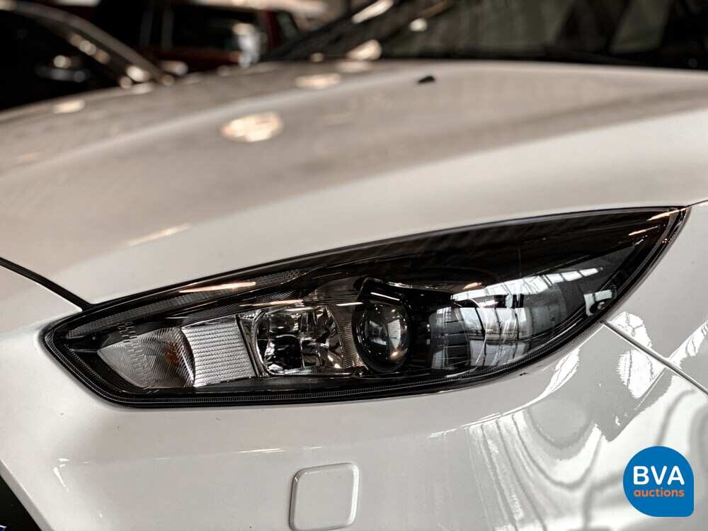 2017 Ford Focus RS 350hp.