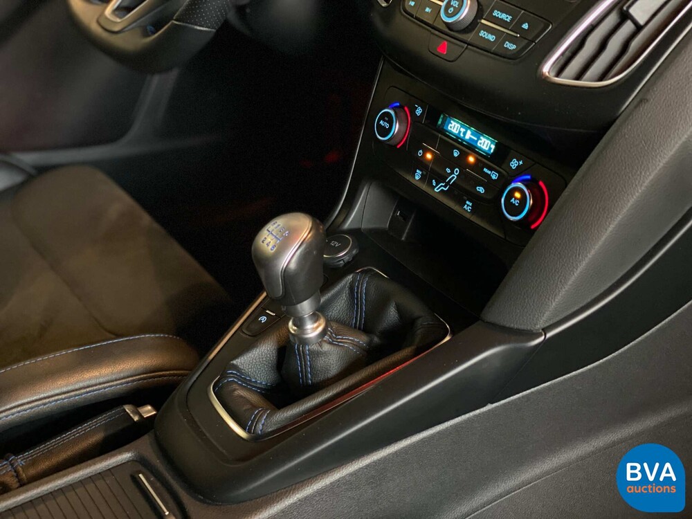 2017 Ford Focus RS 350hp.