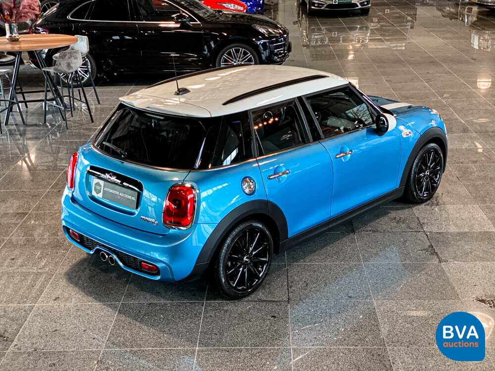 Mini Cooper S2.0 Chile JCW Package 192 PS 2015 NW-Modell, L-968-VR.