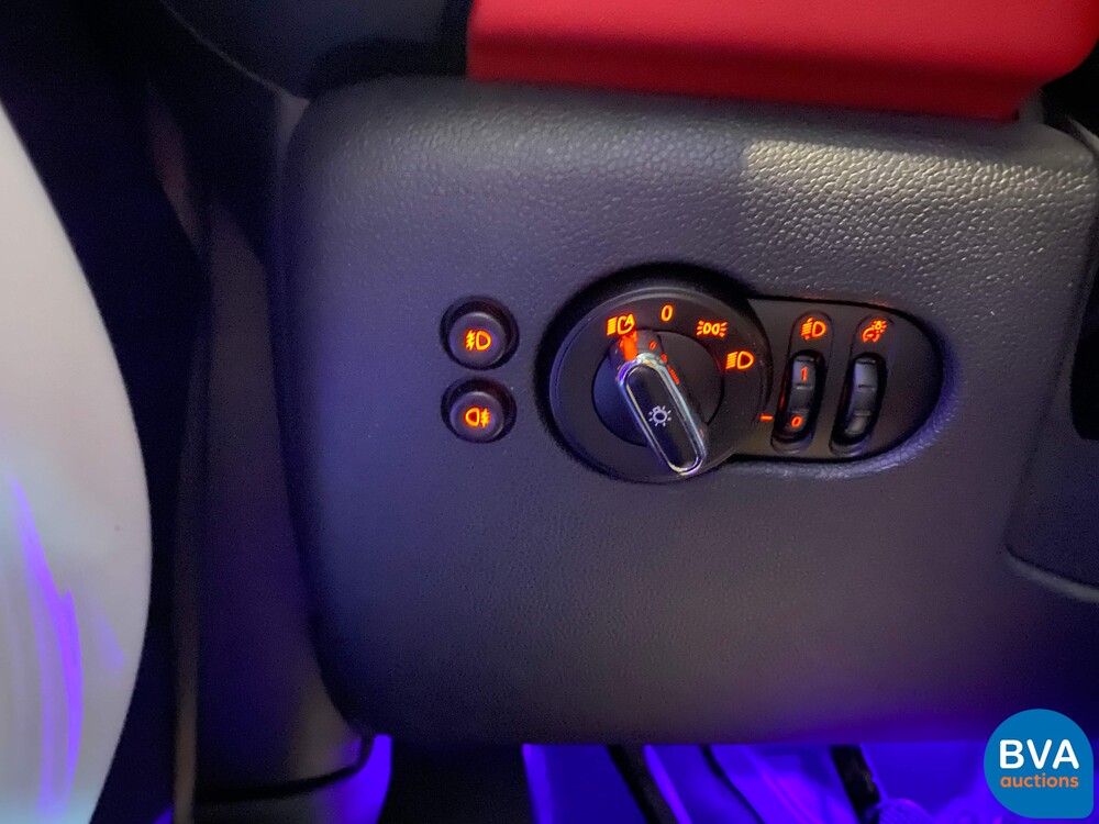 Mini Cooper S2.0 Chile JCW Package 192 PS 2015 NW-Modell, L-968-VR.