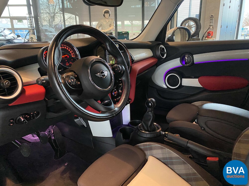 Mini Cooper S2.0 Chile JCW Package 192 PS 2015 NW-Modell, L-968-VR.