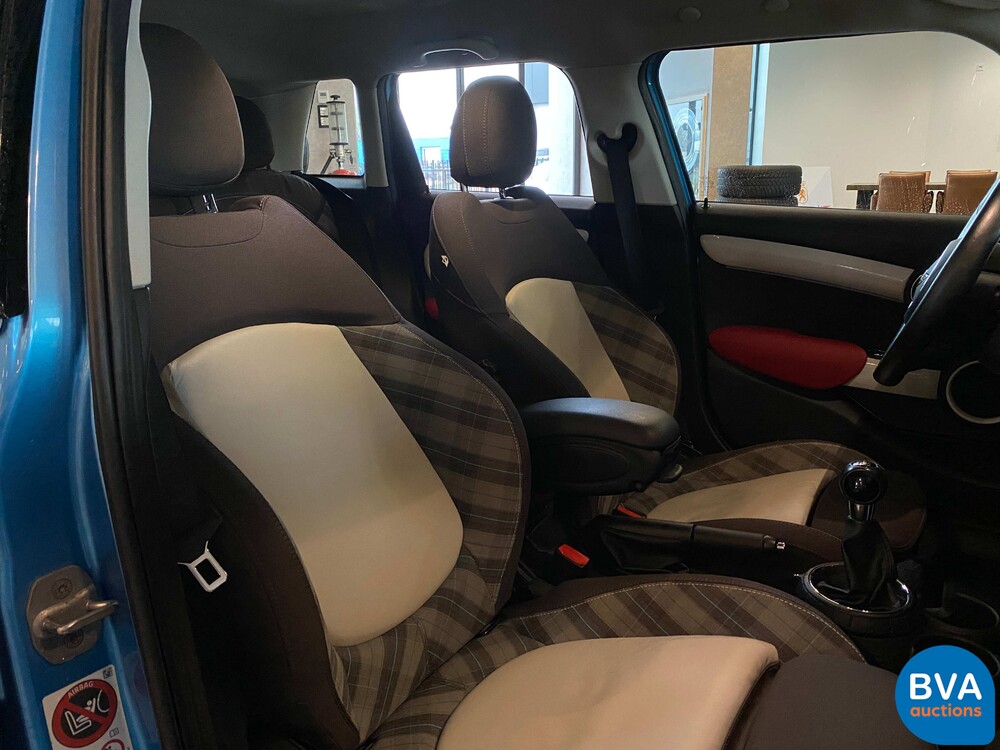 Mini Cooper S2.0 Chile JCW Package 192 PS 2015 NW-Modell, L-968-VR.