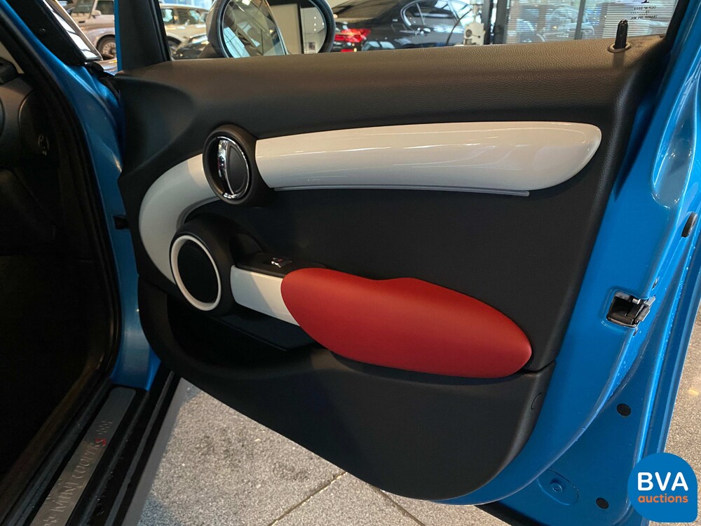 Mini Cooper S2.0 Chile JCW Package 192 PS 2015 NW-Modell, L-968-VR.