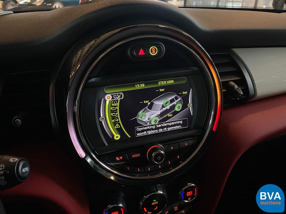 Mini Cooper S2.0 Chile JCW Package 192 PS 2015 NW-Modell, L-968-VR.