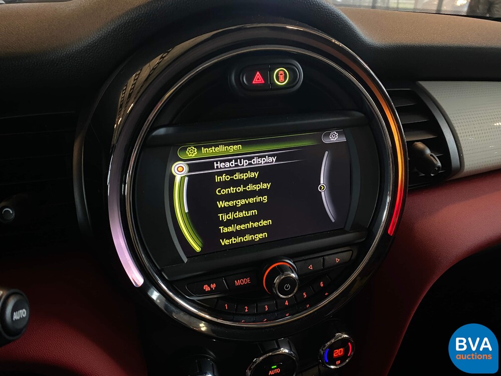 Mini Cooper S2.0 Chile JCW Package 192 PS 2015 NW-Modell, L-968-VR.