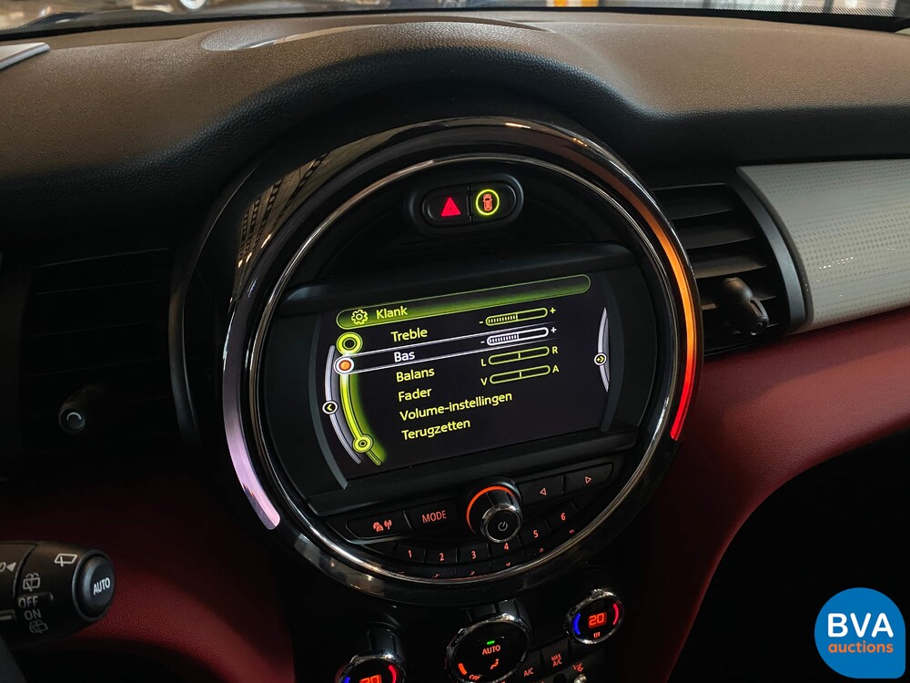 Mini Cooper S2.0 Chile JCW Package 192 PS 2015 NW-Modell, L-968-VR.