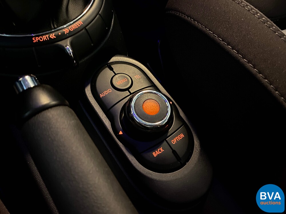 Mini Cooper S2.0 Chile JCW Package 192 PS 2015 NW-Modell, L-968-VR.