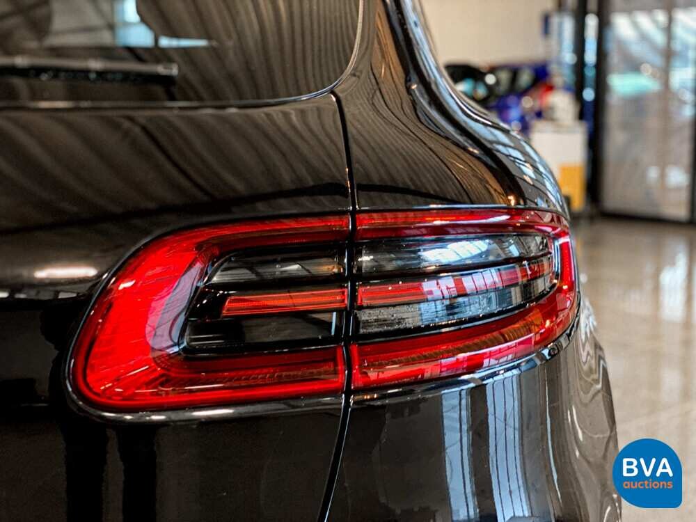 Porsche Macan Turbo PDK 400hp 3.6 CARBON 2014 -Org NL-, 7-TRH-06.