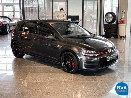 Volkswagen Golf 2.0 GTI Performance 230hp 2016 DSG, H-855-XP.