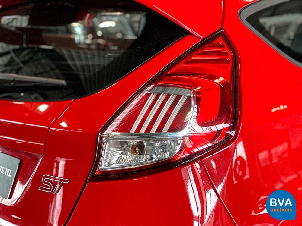 Ford Fiesta ST 182hp 2016.