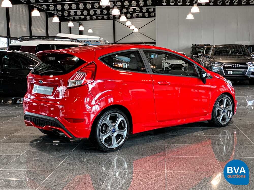 Ford Fiesta ST 182hp 2016.