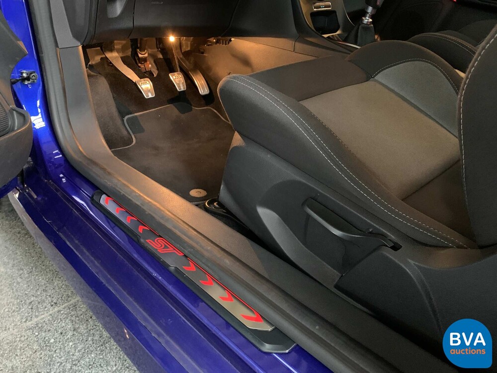 Ford Fiesta ST 183hp 2016.