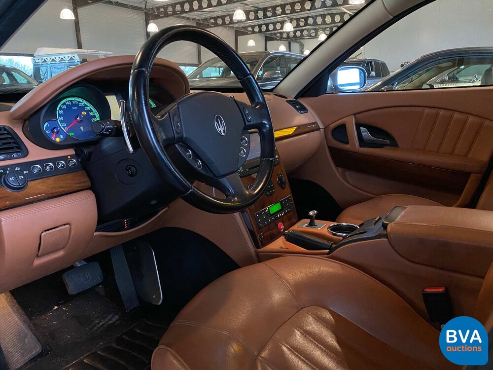 Maserati Quattroporte 4.2 Duo Select 400hp, 44-SR-KH.