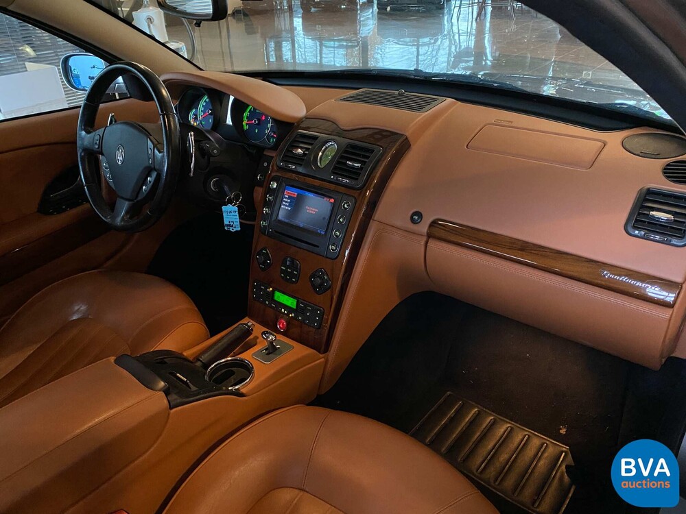 Maserati Quattroporte 4.2 Duo Select 400hp, 44-SR-KH.