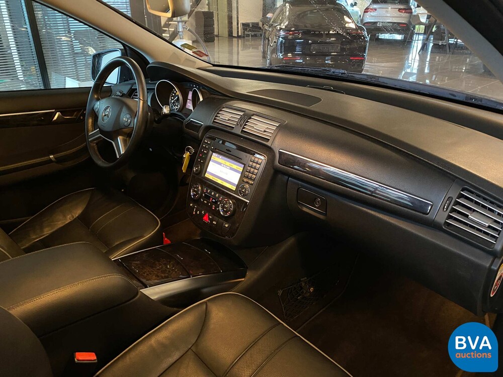 Mercedes-Benz R350 CDI BueTec Long 4-Matic 7-person R-class 211pk 2011, RS-281-P.